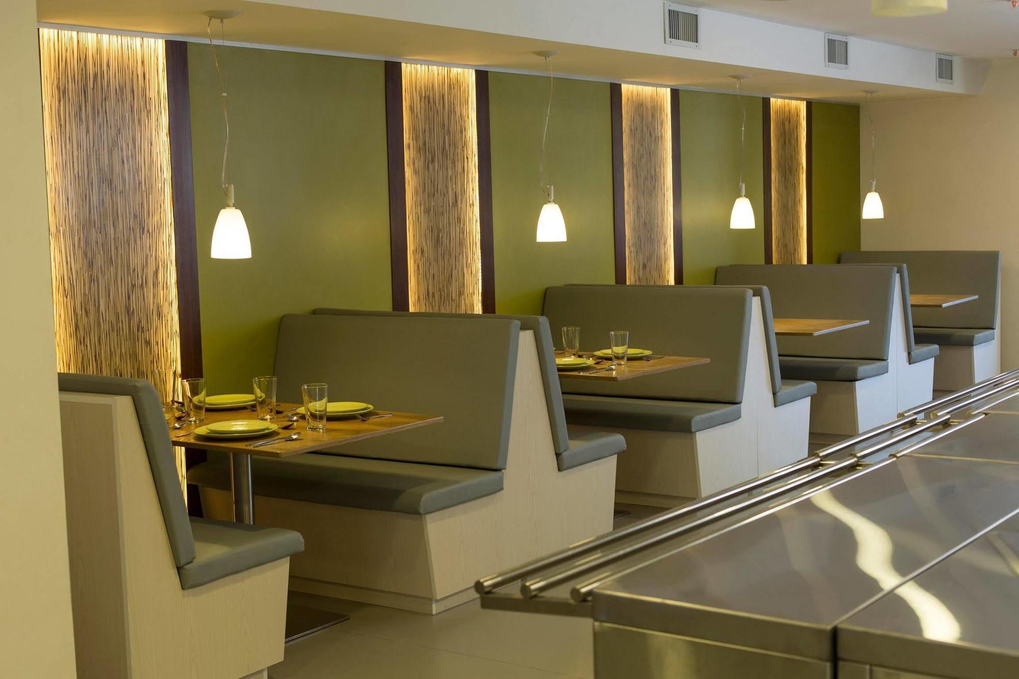 Mercosur Universitas Apartahotel 4*