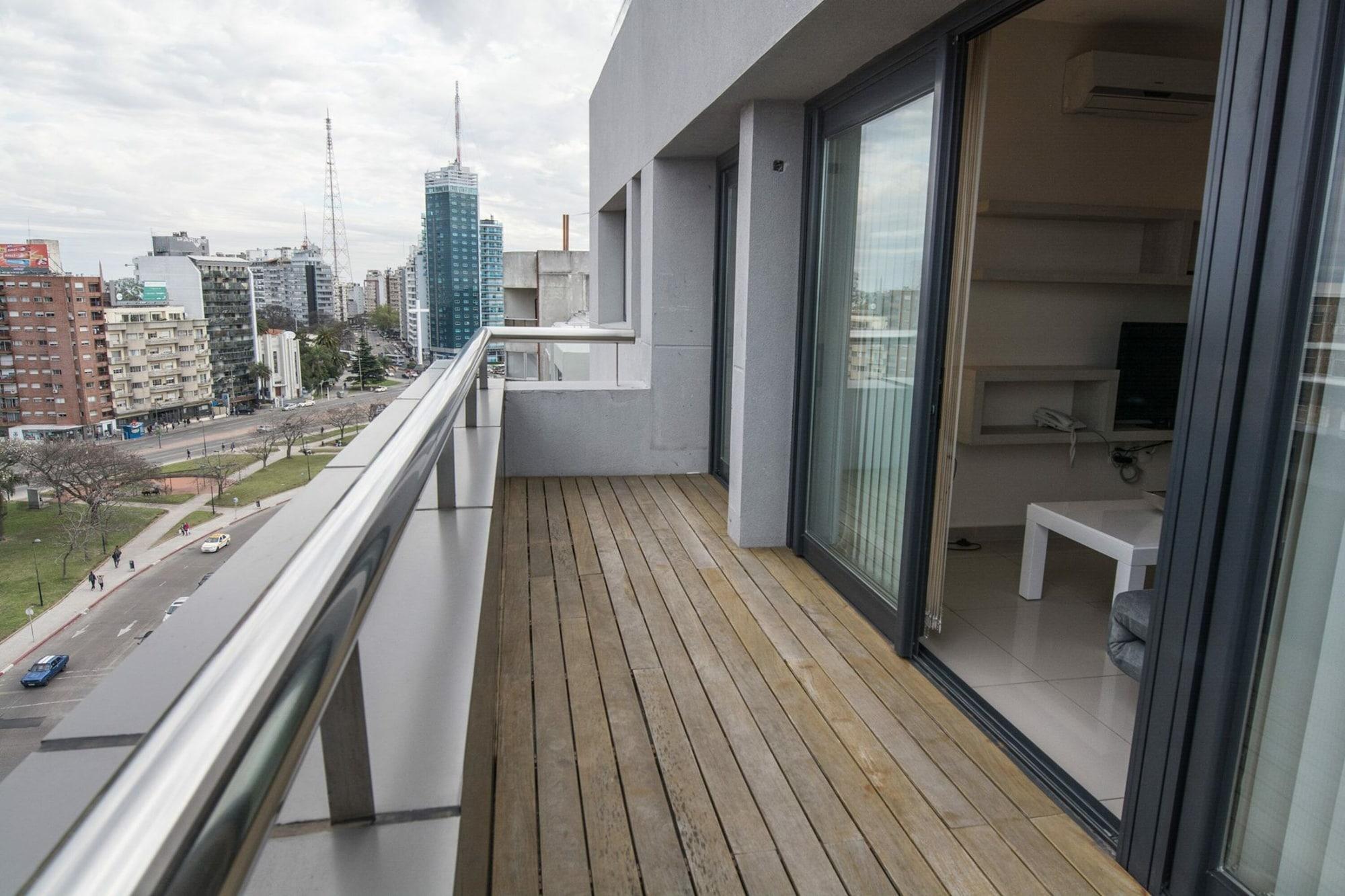 Mercosur Universitas Apartahotel 4*