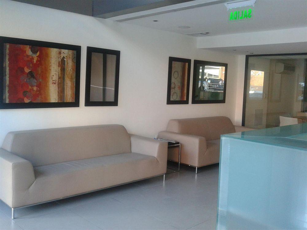 Mercosur Universitas Apartahotel 4*